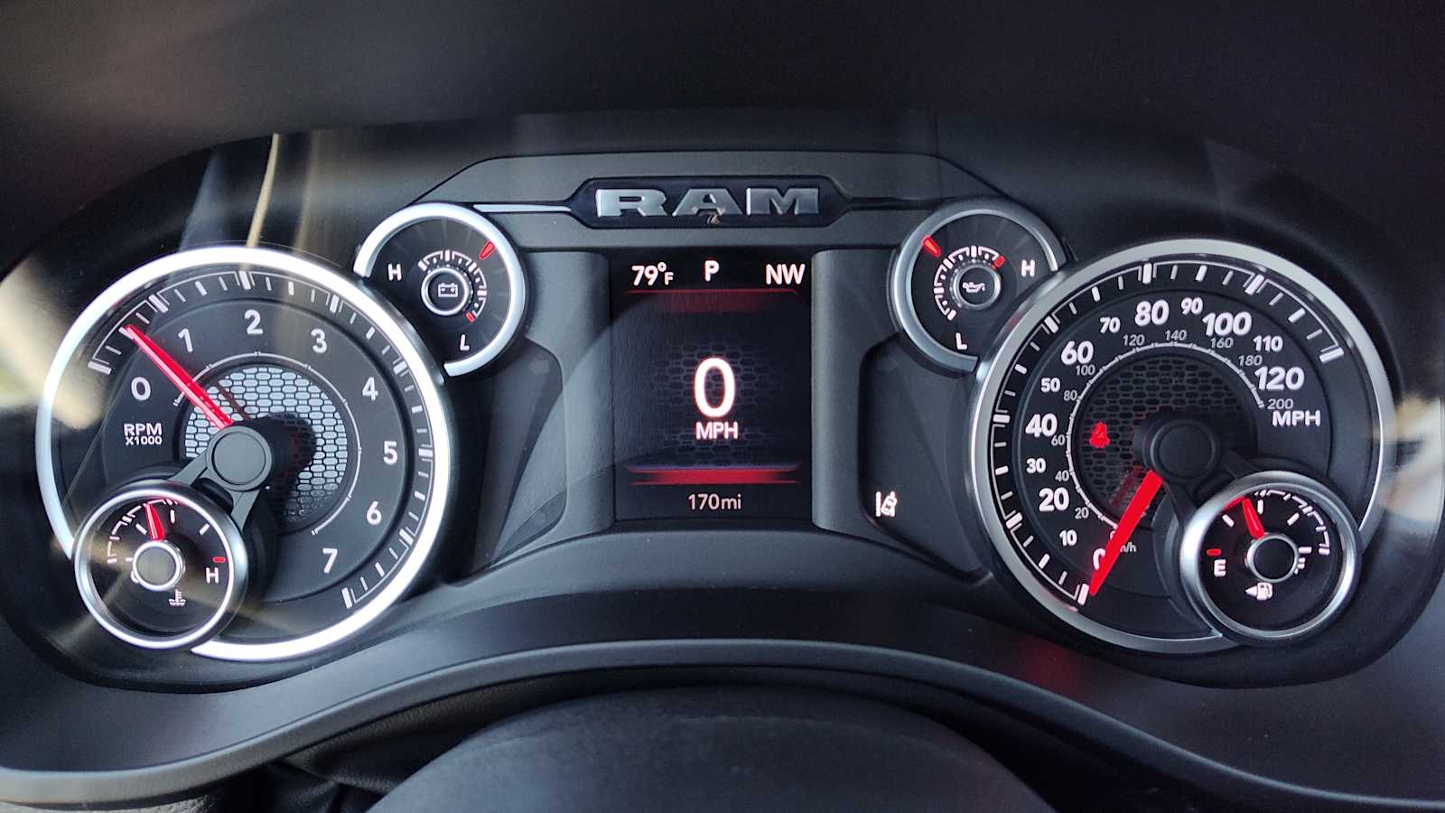 Thumbnail: 2025 RAM 1500 - 18