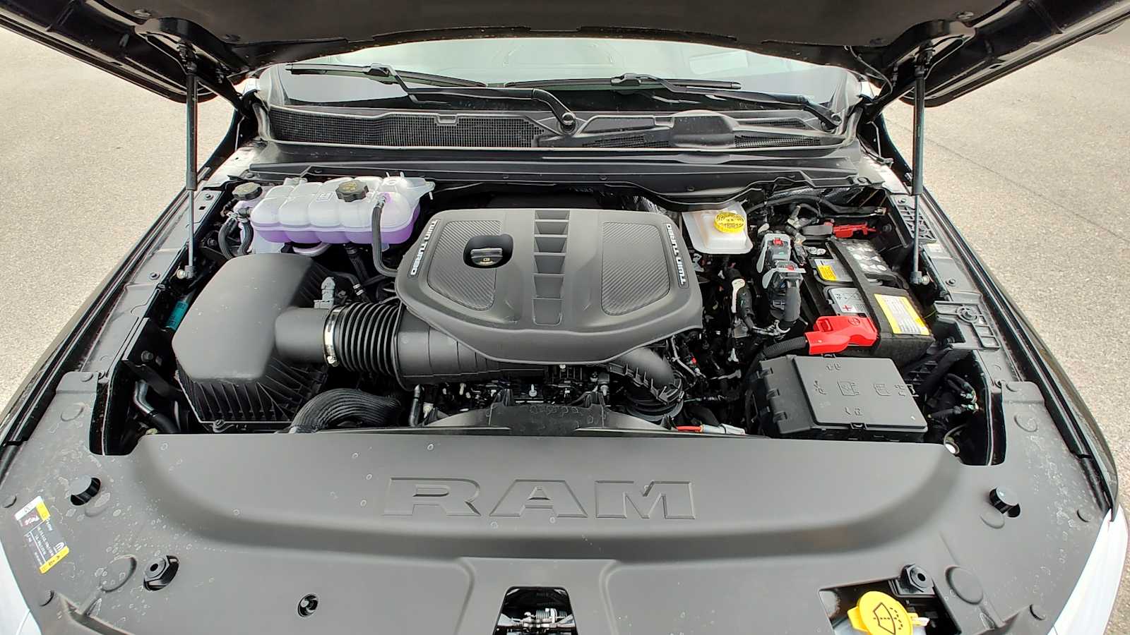 Thumbnail: 2026 RAM 1500 - 9