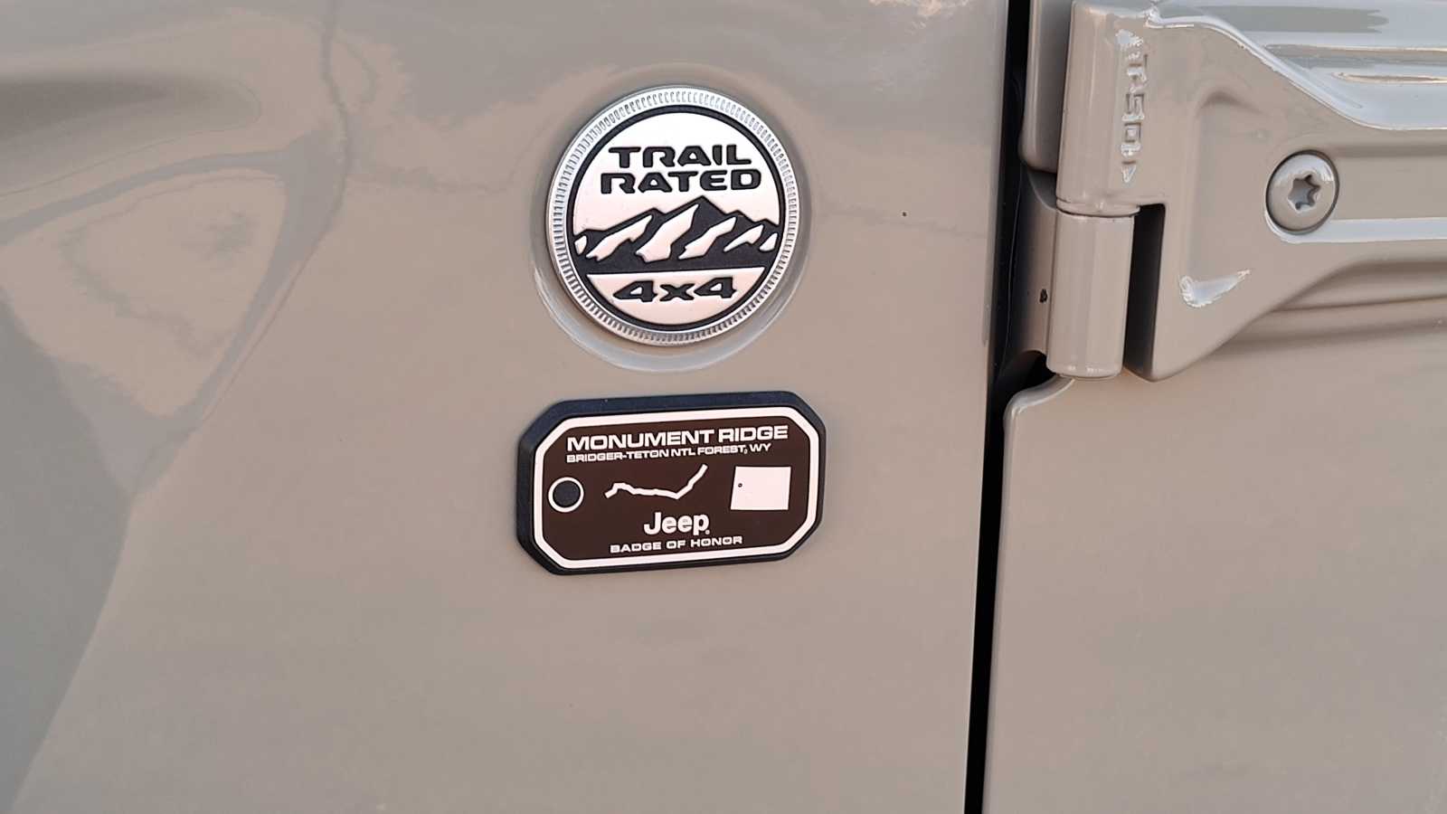 Thumbnail: 2020 Jeep Gladiator - 22