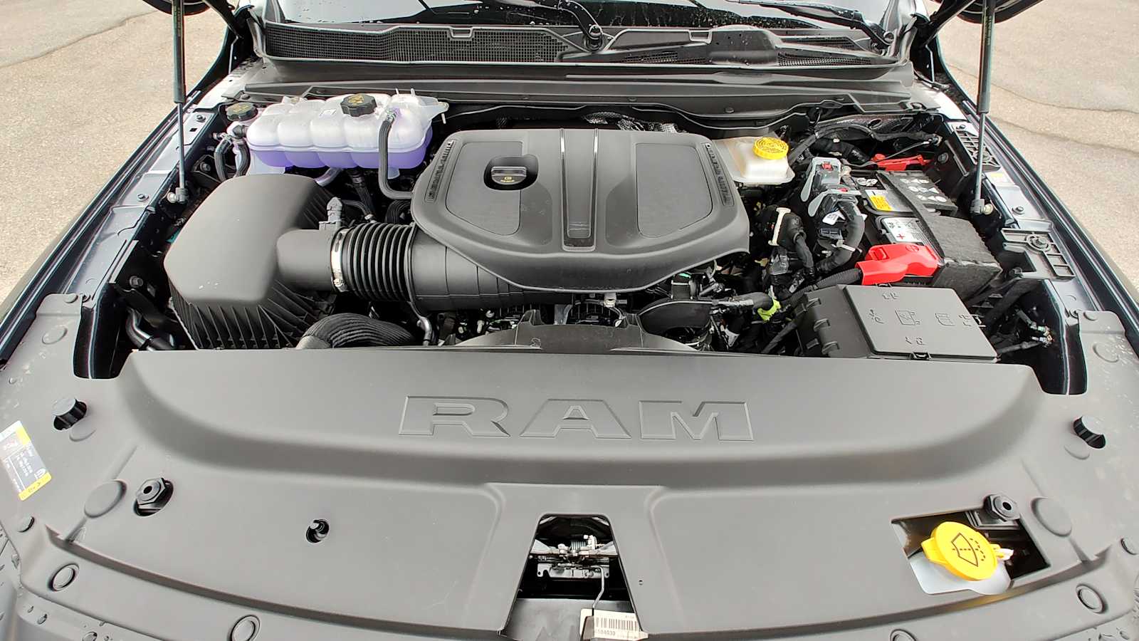 Thumbnail: 2026 RAM 1500 - 9