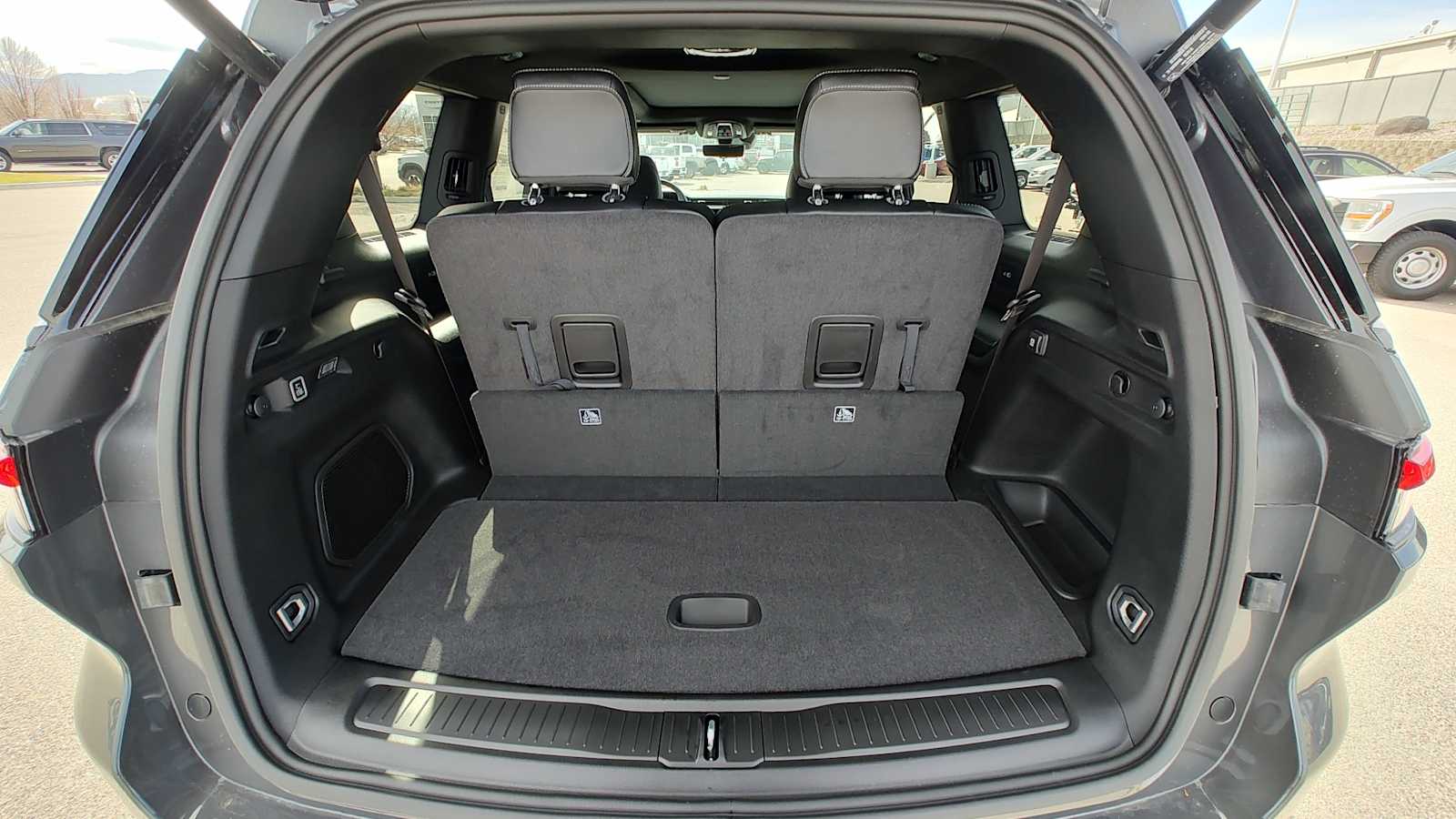 Thumbnail: 2026 Jeep Grand Cherokee - 19