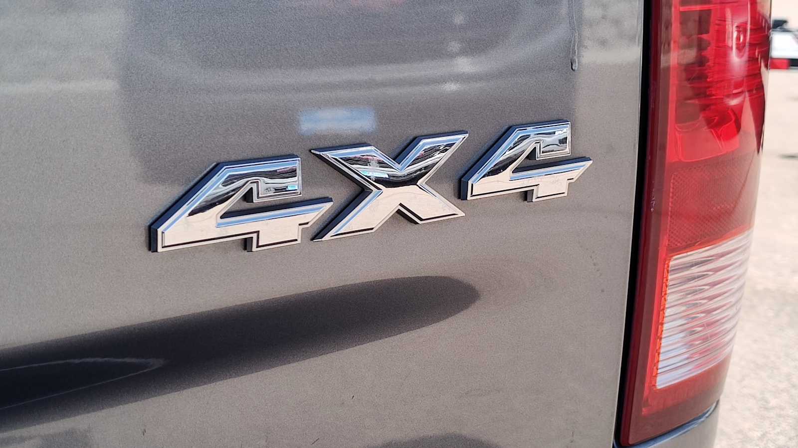 Thumbnail: 2011 RAM 1500 - 25