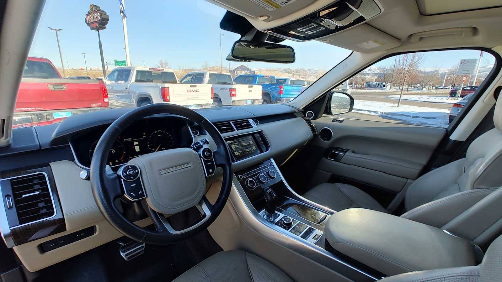 Thumbnail: 2016 Land Rover Range Rover Sport - 2