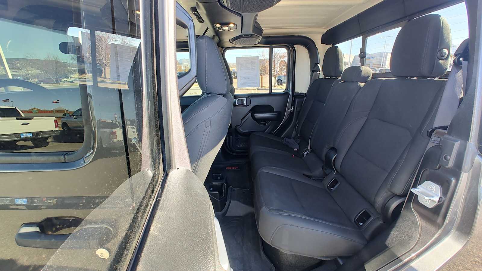 Thumbnail: 2020 Jeep Gladiator - 13