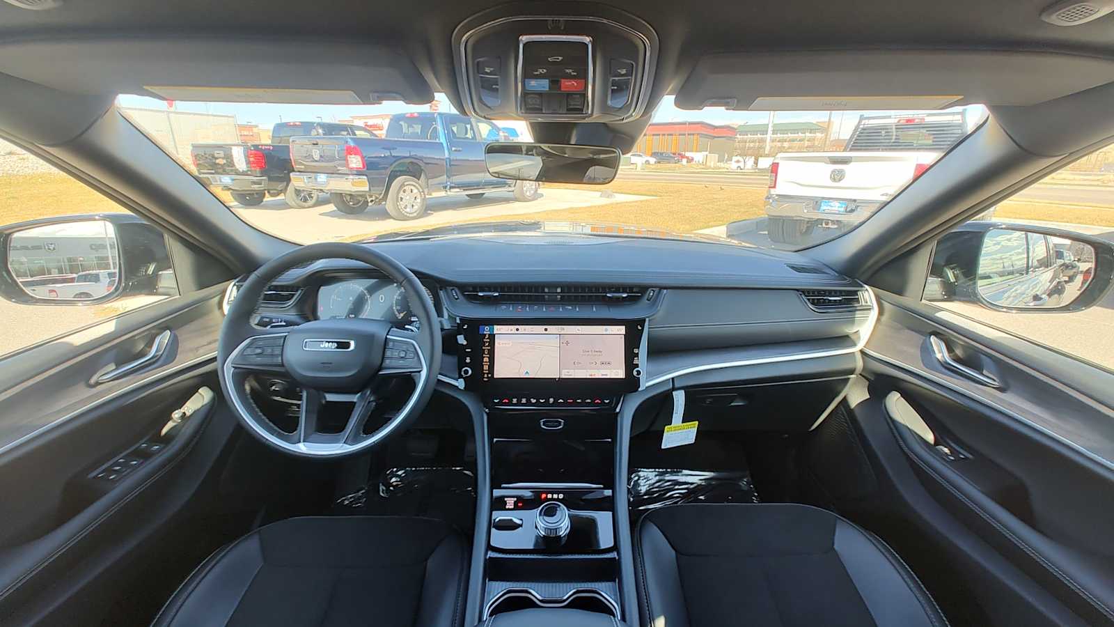 Thumbnail: 2026 Jeep Grand Cherokee - 10