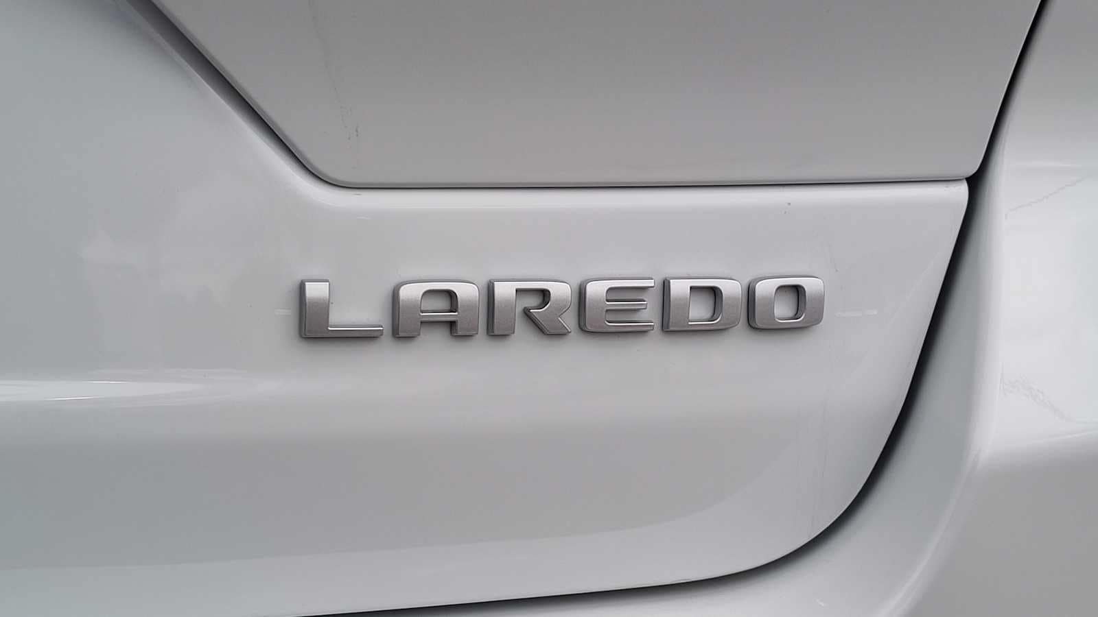 Thumbnail: 2025 Jeep Grand Cherokee - 25