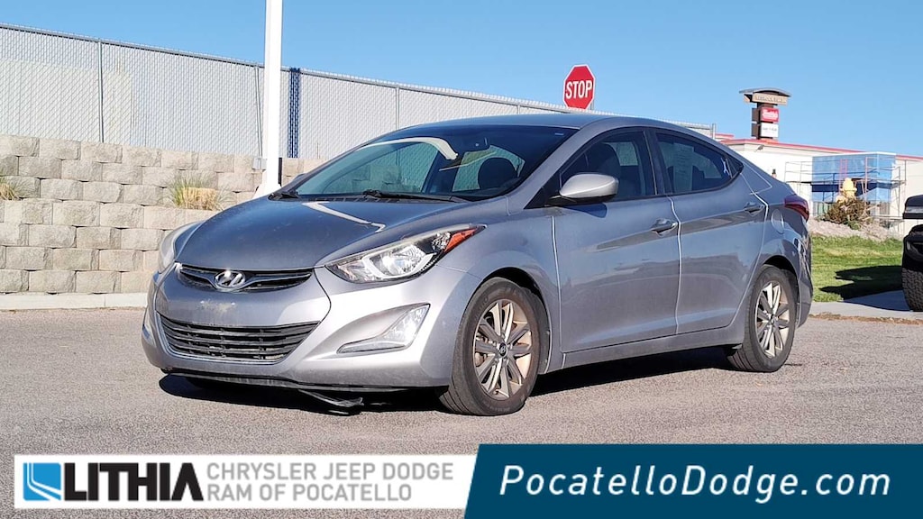 Used 2016 Hyundai Elantra SE Sedan