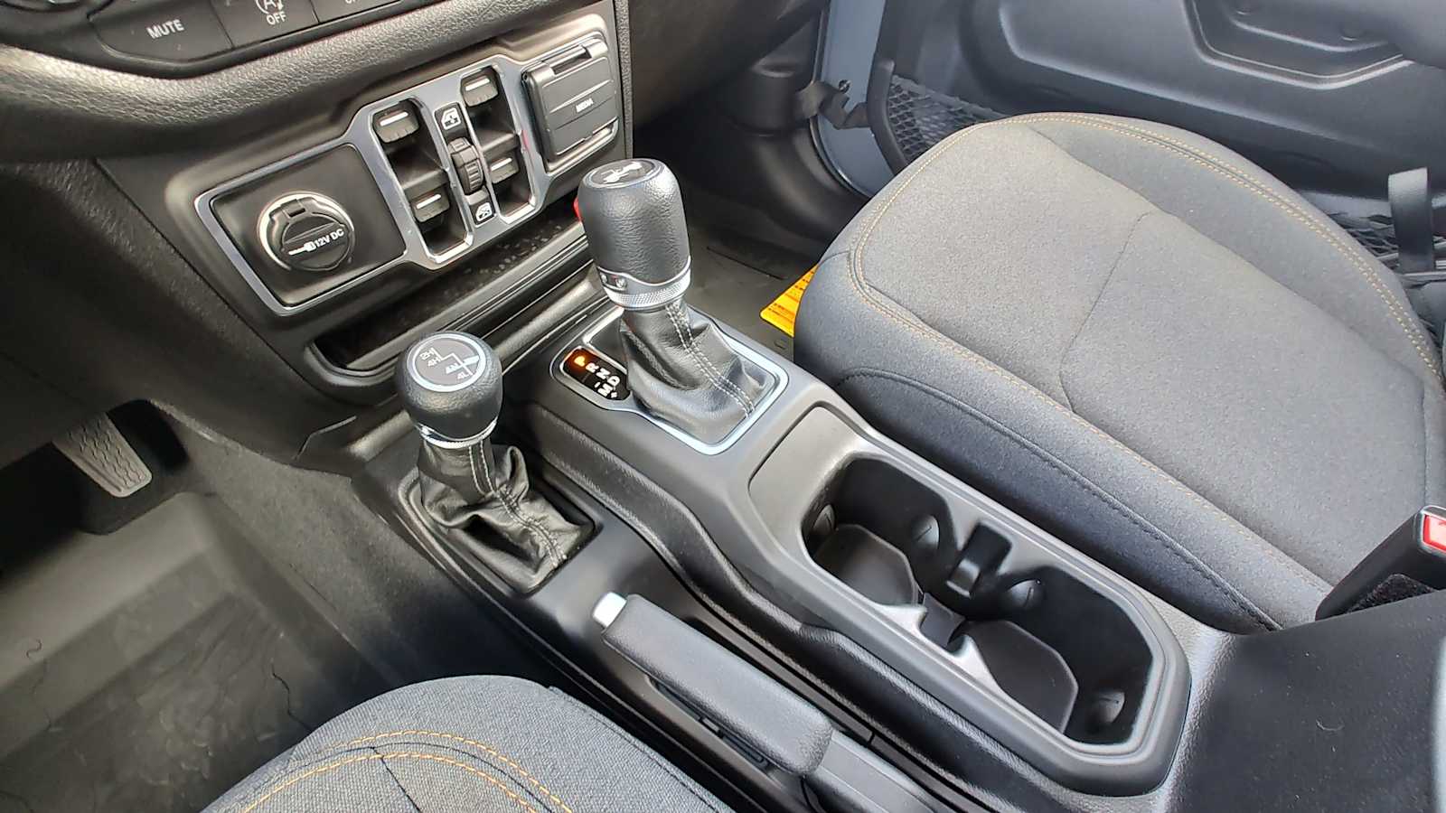 Thumbnail: 2026 Jeep Wrangler - 17