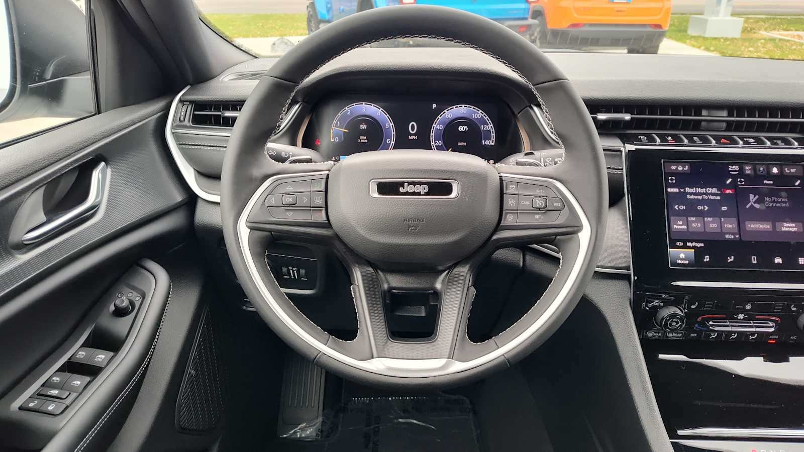 Thumbnail: 2025 Jeep Grand Cherokee - 15