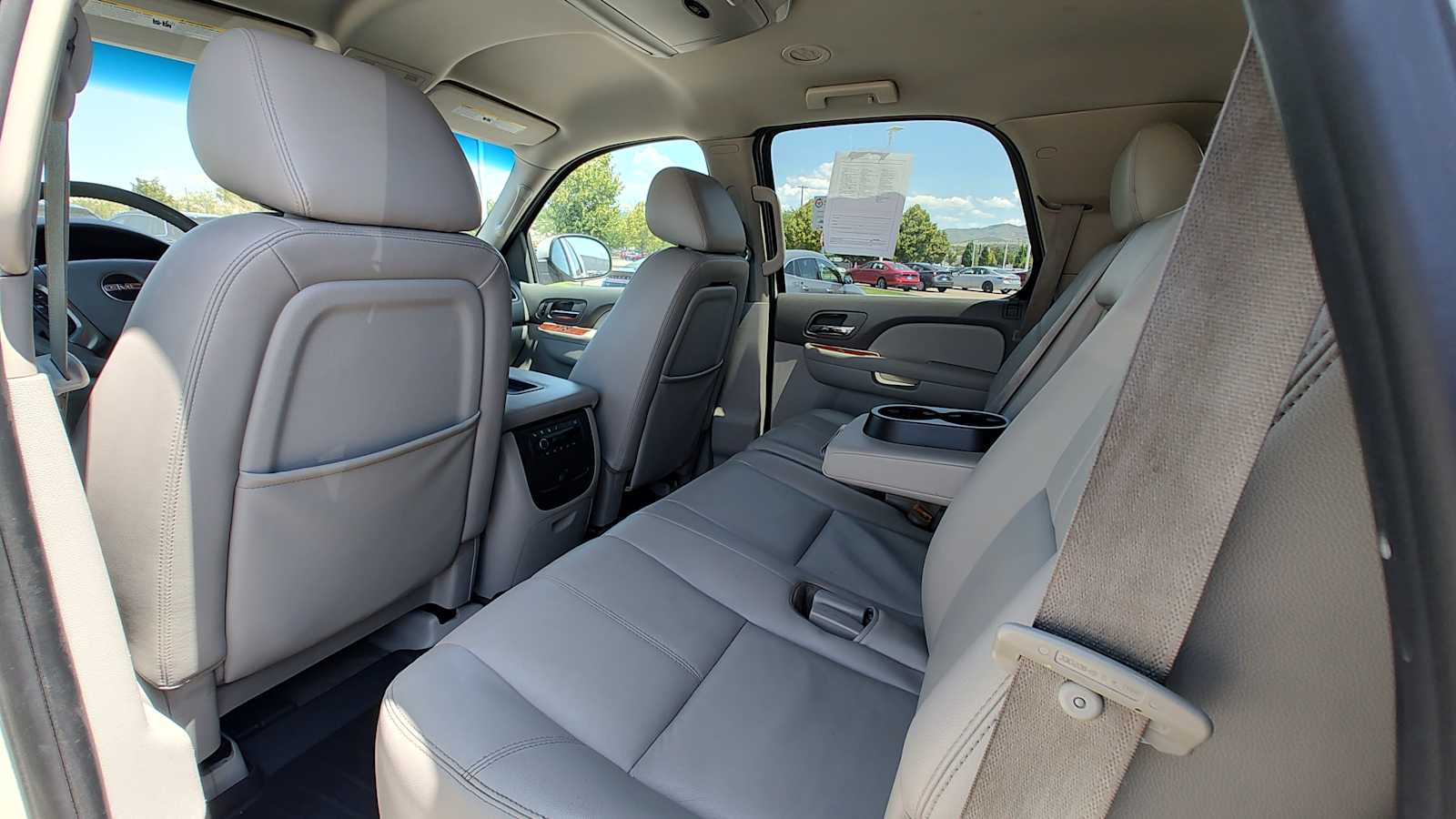 Thumbnail: 2012 GMC Yukon - 12
