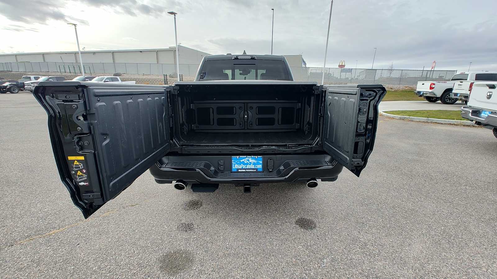 Thumbnail: 2026 RAM 1500 - 28