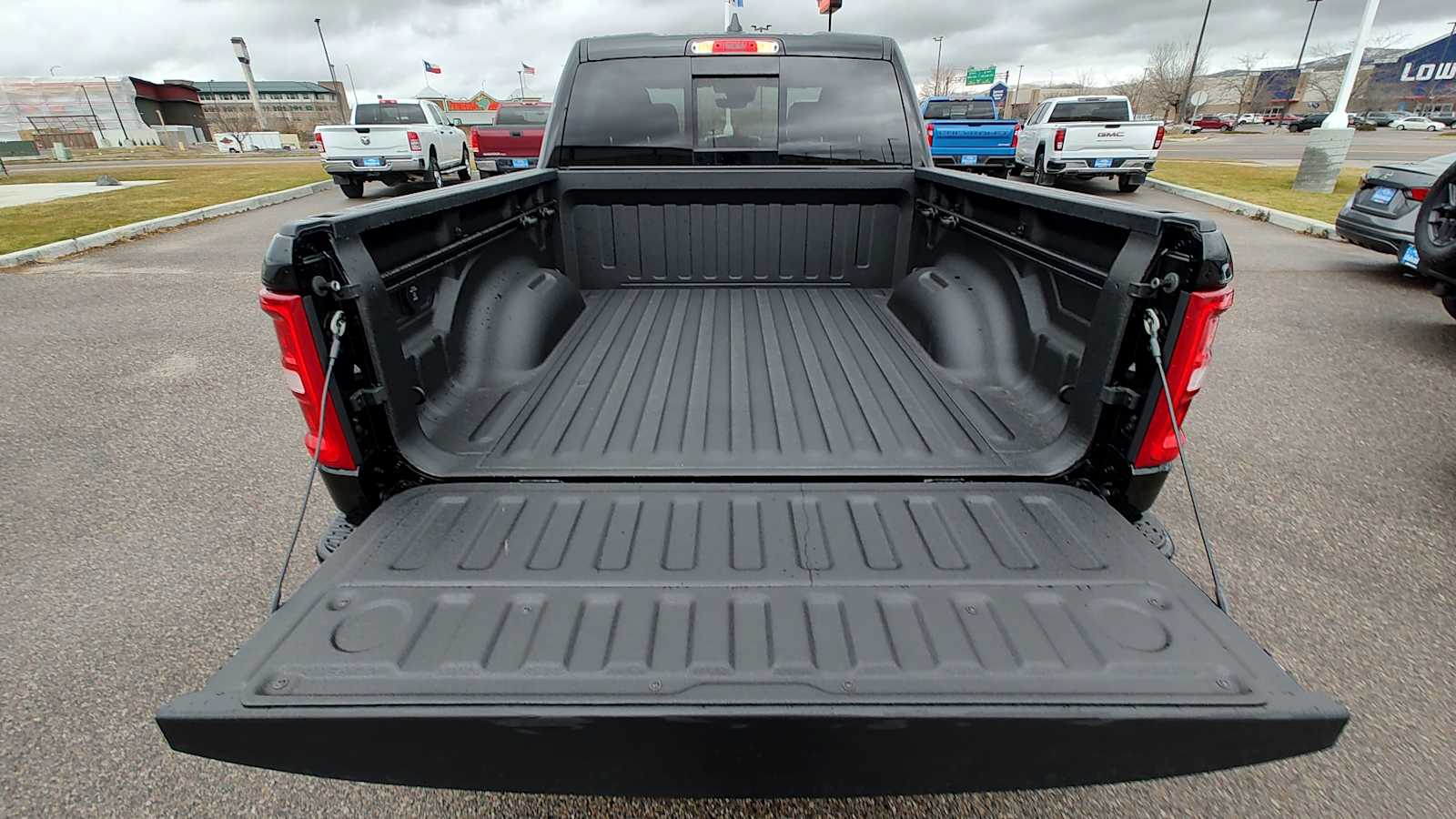 Thumbnail: 2026 RAM 1500 - 19