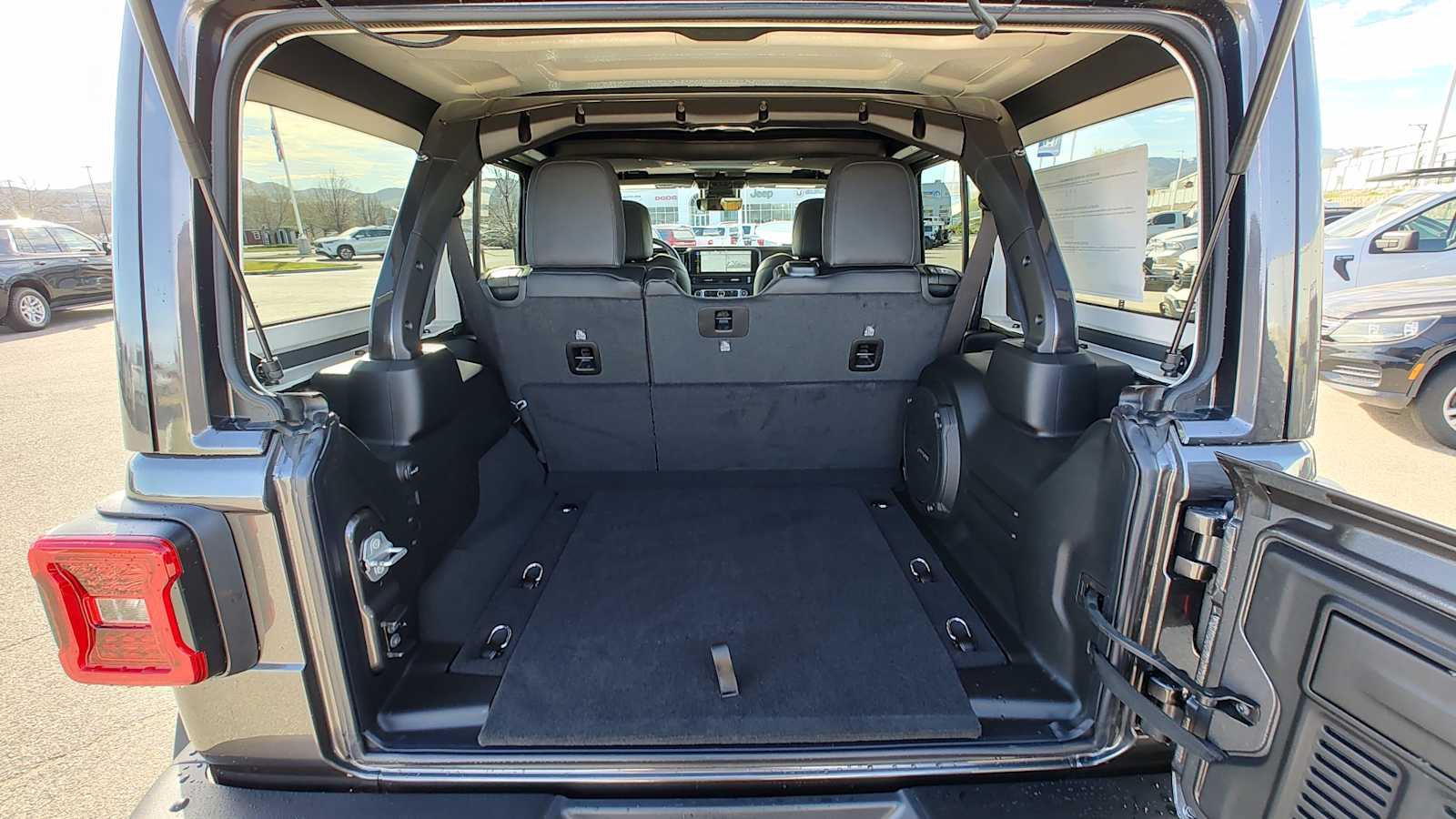 Thumbnail: 2026 Jeep Wrangler - 19