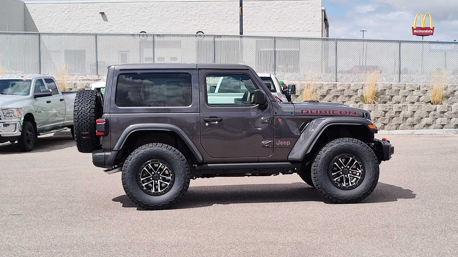 Thumbnail: 2025 Jeep Wrangler - 24