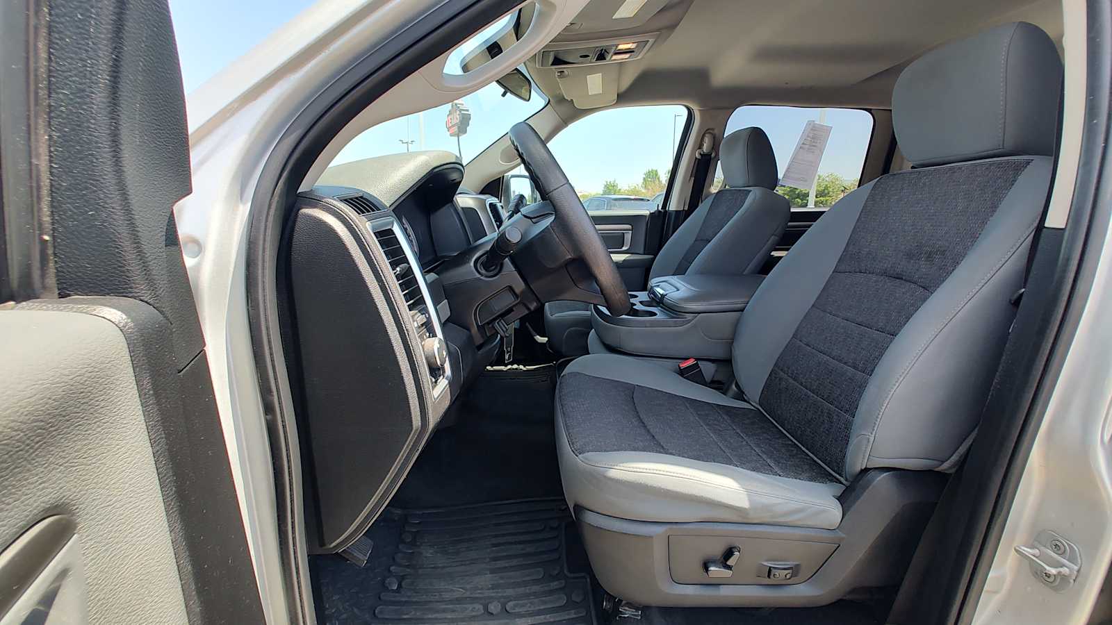 Thumbnail: 2013 RAM 1500 - 11