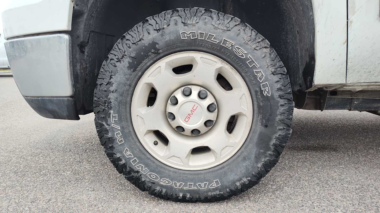 Thumbnail: 2008 GMC Sierra 2500 - 3