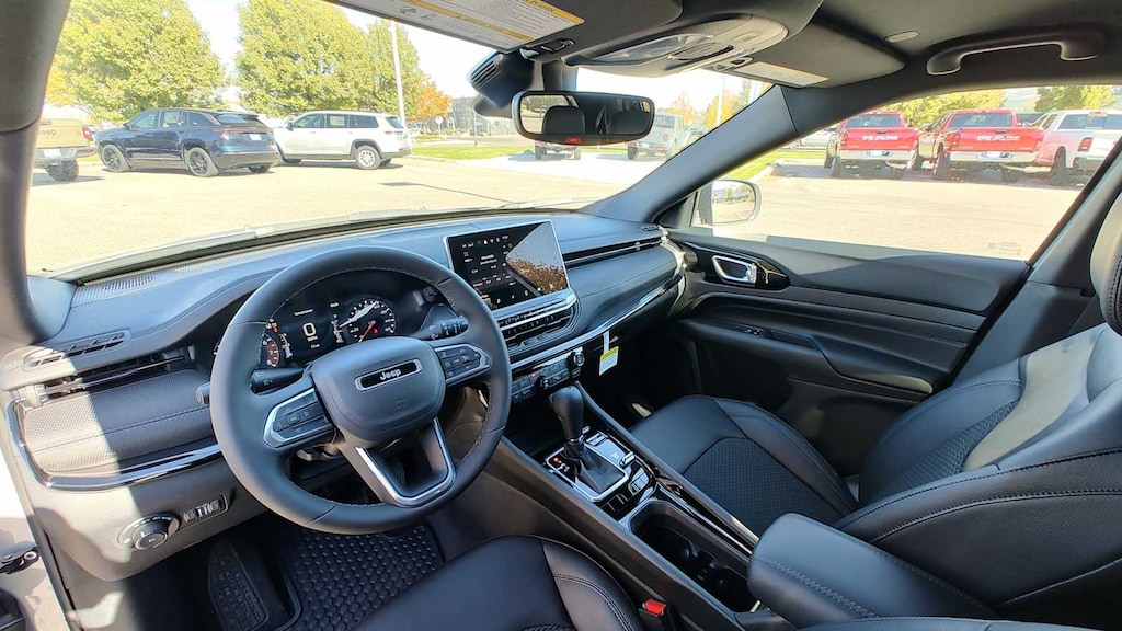 New 2026 Jeep Compass LATITUDE ALTITUDE 4X4 Sport Utility