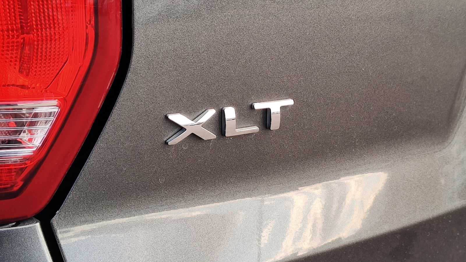 Thumbnail: 2017 Ford Explorer - 23