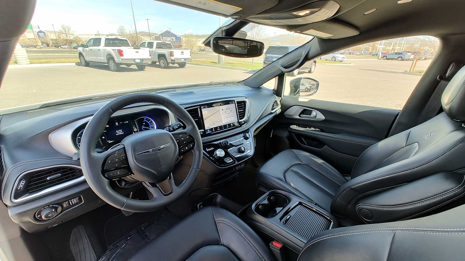 Used 2024 Chrysler Pacifica PHEV Select with VIN 2C4RC1S7XRR112158 for sale in Pocatello, ID