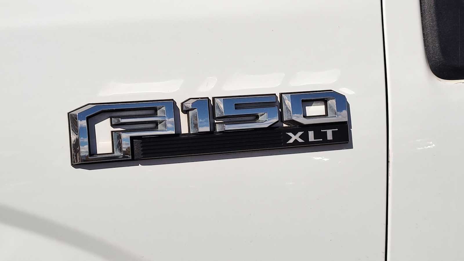 2018 Ford F-150 XLT photo 2