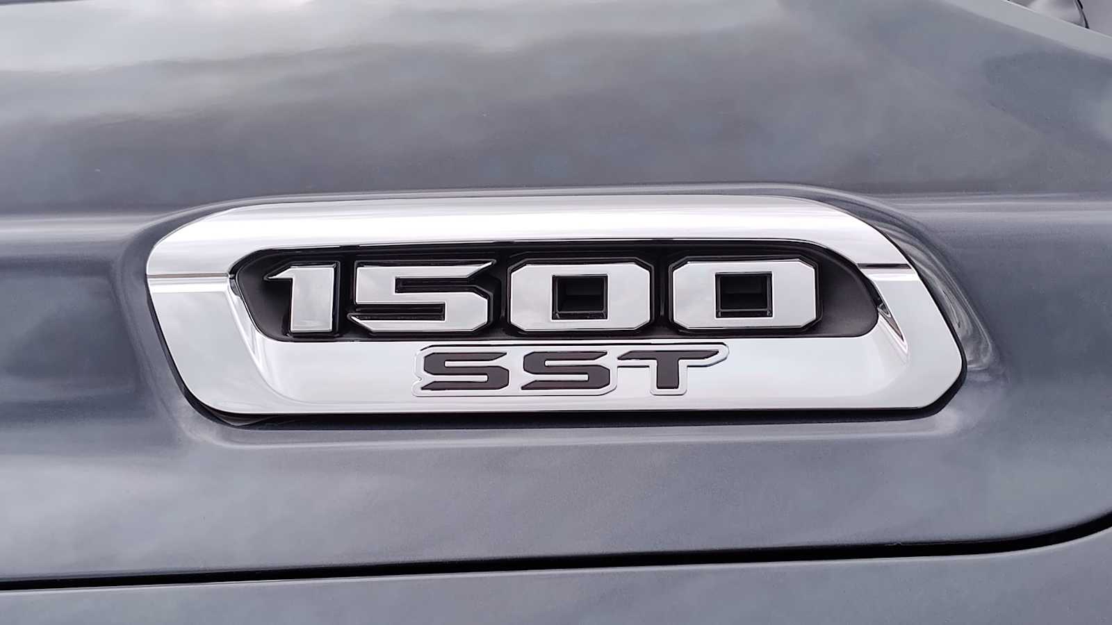Thumbnail: 2025 RAM 1500 - 7