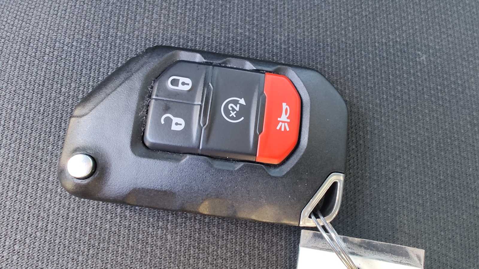 Thumbnail: 2020 Jeep Gladiator - 20