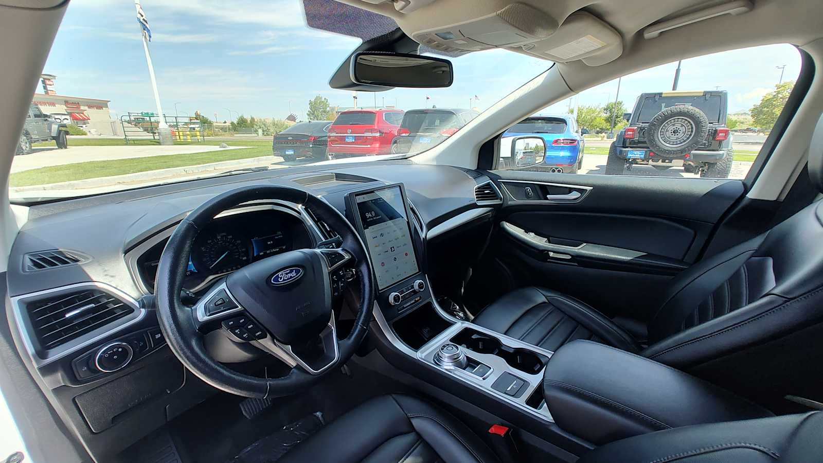 2023 Ford Edge SEL 2