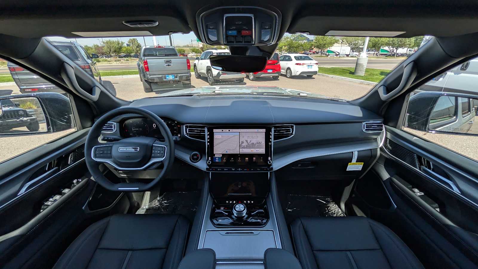 Thumbnail: 2026 Jeep Grand Wagoneer - 10
