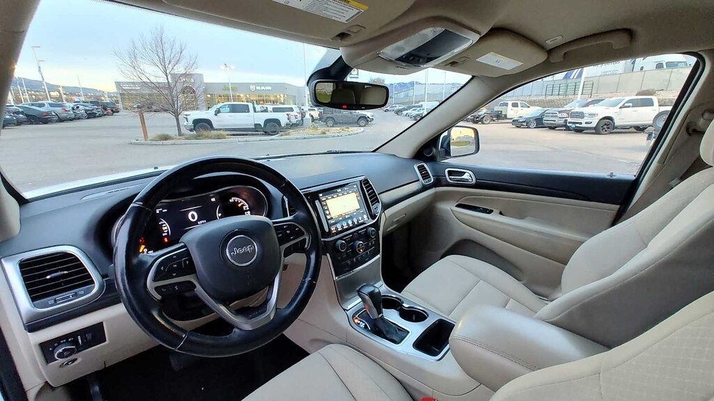 Used 2022 Jeep Grand Cherokee WK Laredo SUV