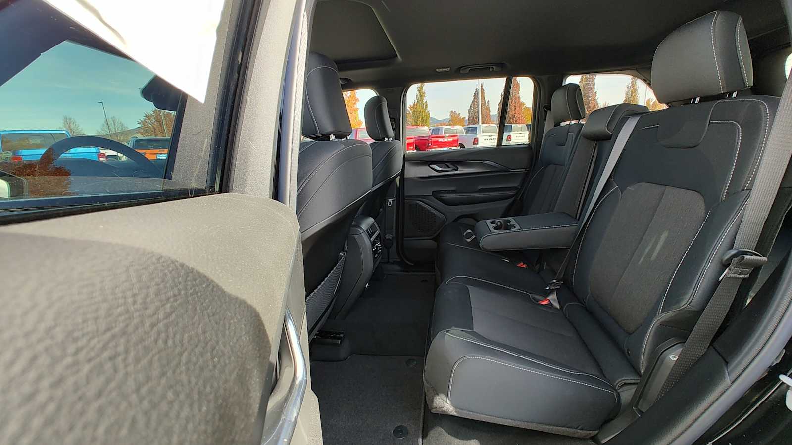 Thumbnail: 2025 Jeep Grand Cherokee - 13