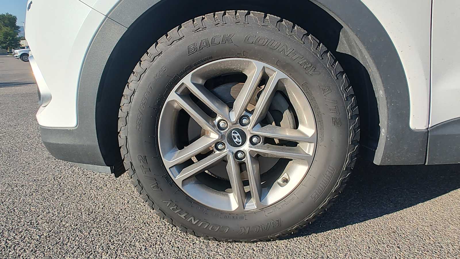Thumbnail: 2018 Hyundai Santa Fe - 3