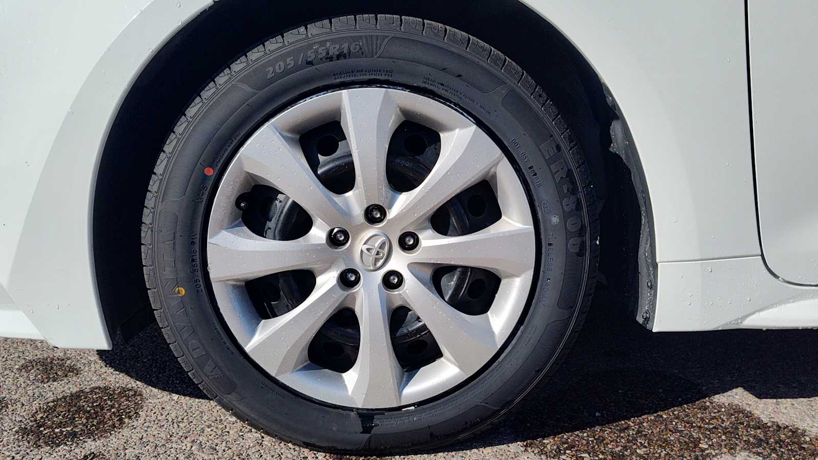 Thumbnail: 2024 Toyota Corolla - 8