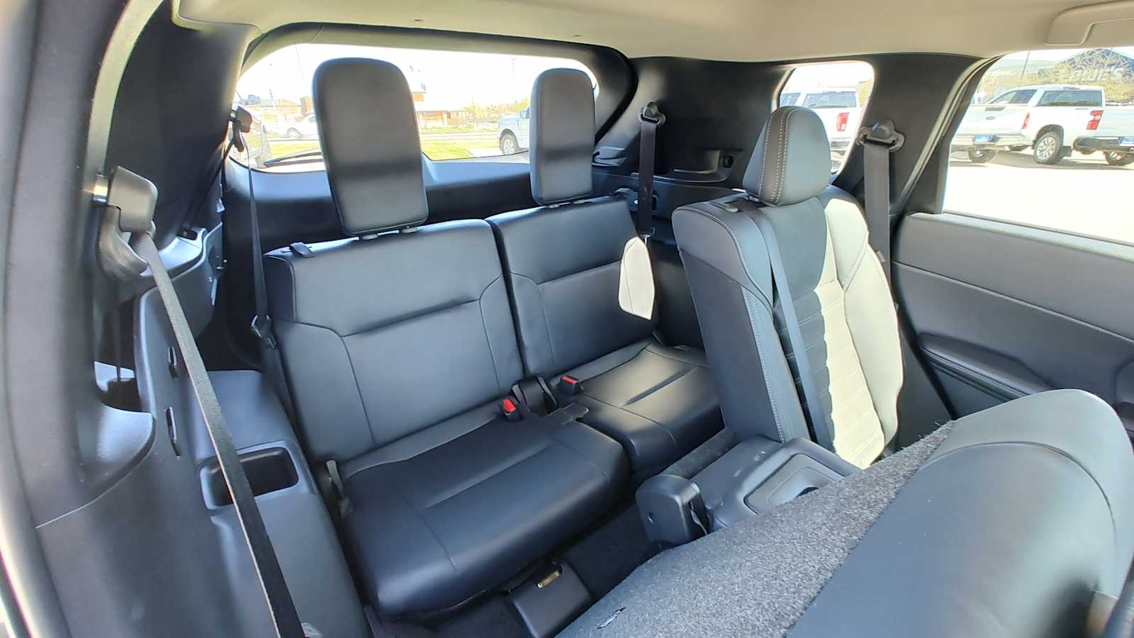 Thumbnail: 2025 Mitsubishi Outlander - 23