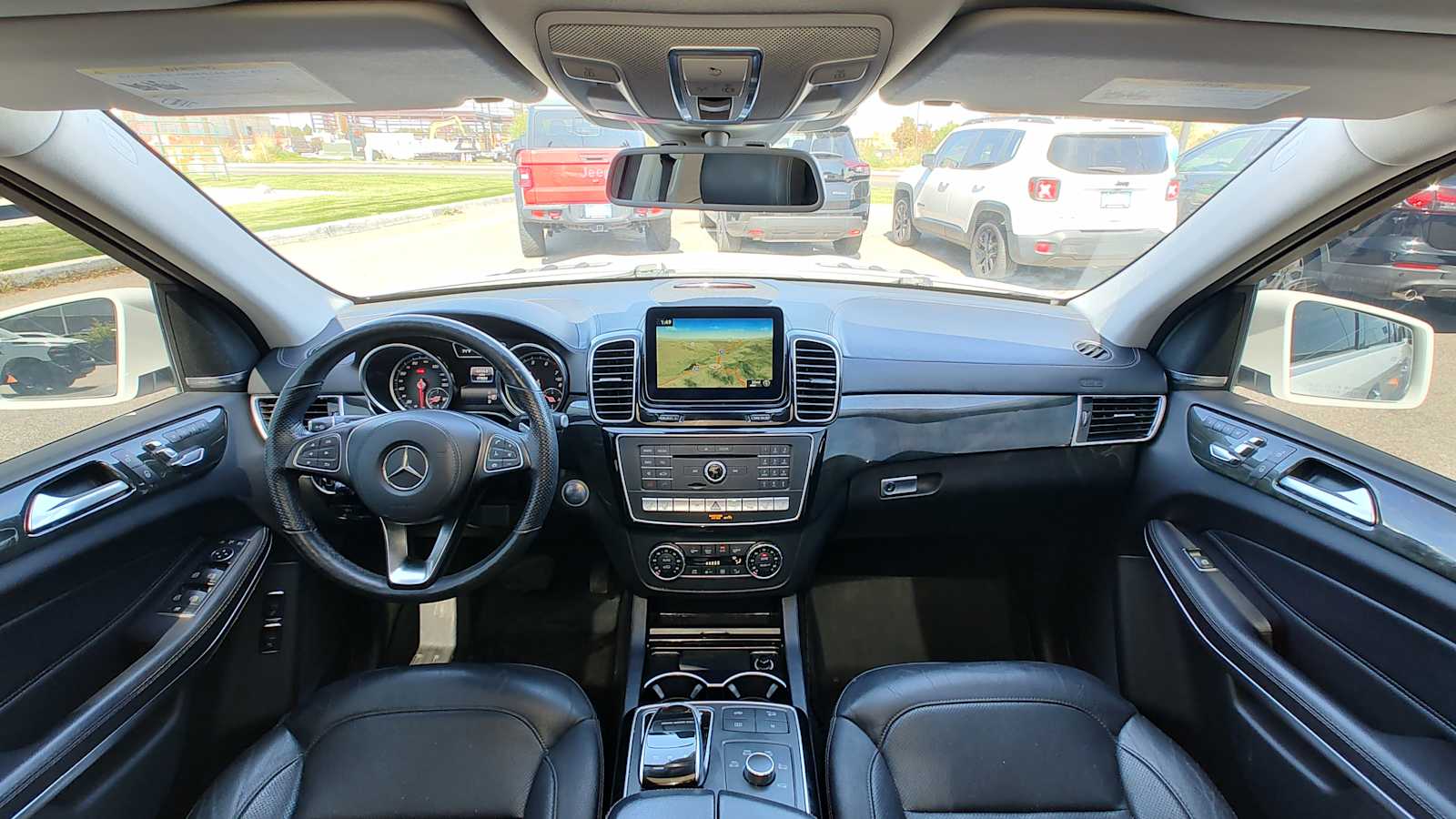 Thumbnail: 2018 Mercedes-Benz GLS - 10