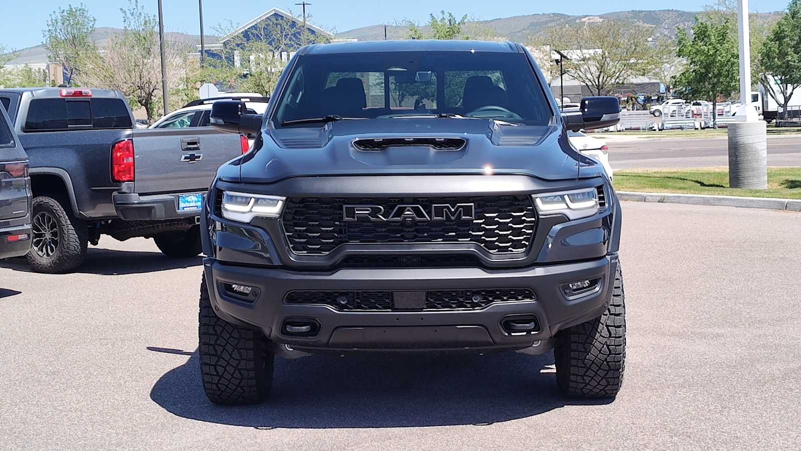 Thumbnail: 2026 RAM 1500 - 6