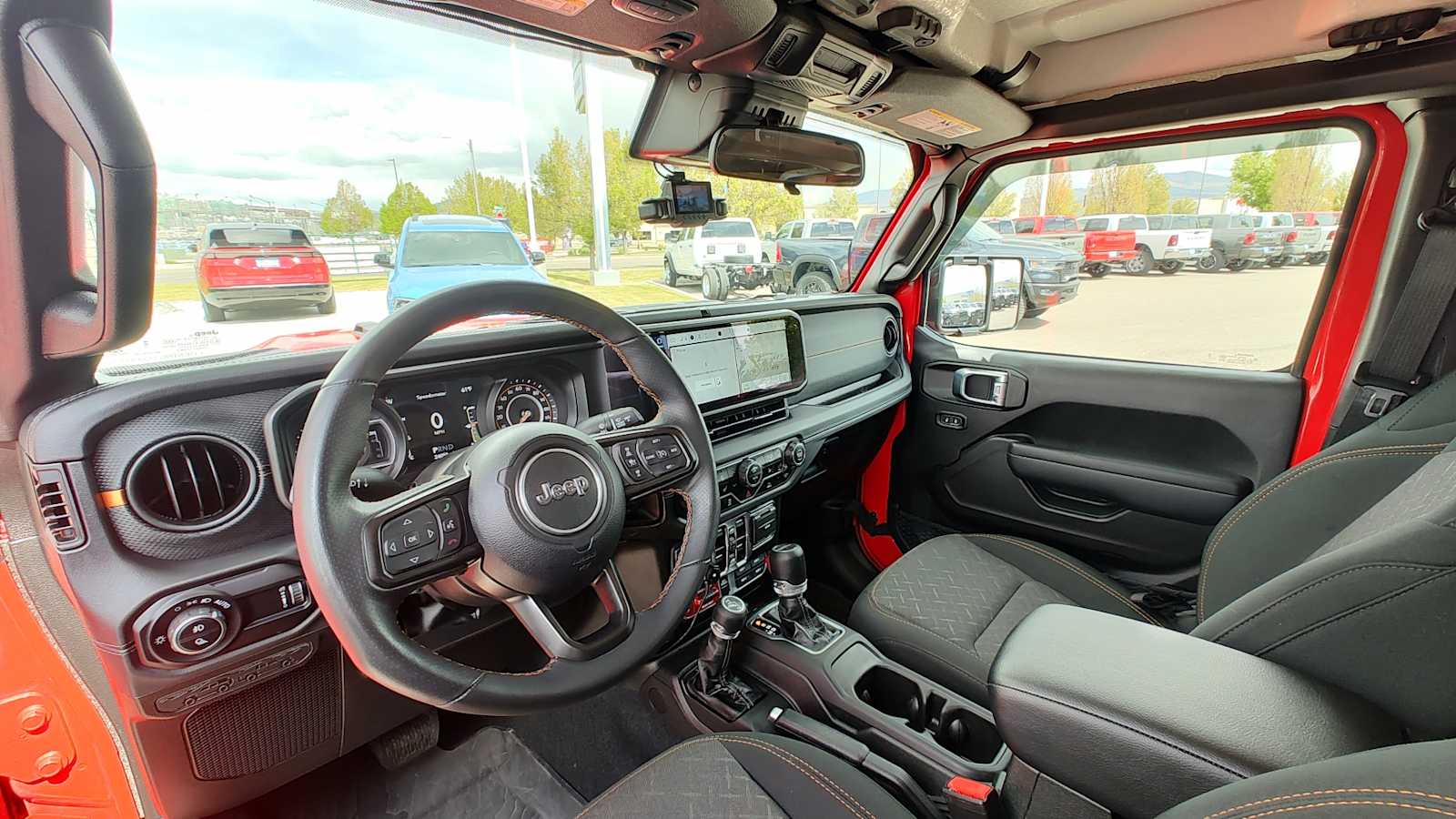 Thumbnail: 2024 Jeep Gladiator - 2