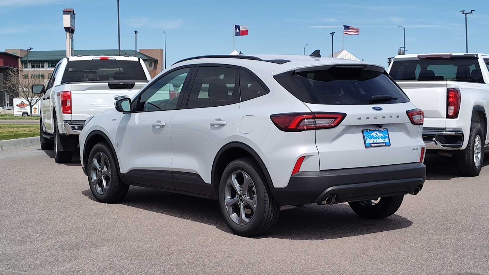 Thumbnail: 2025 Ford Escape - 4
