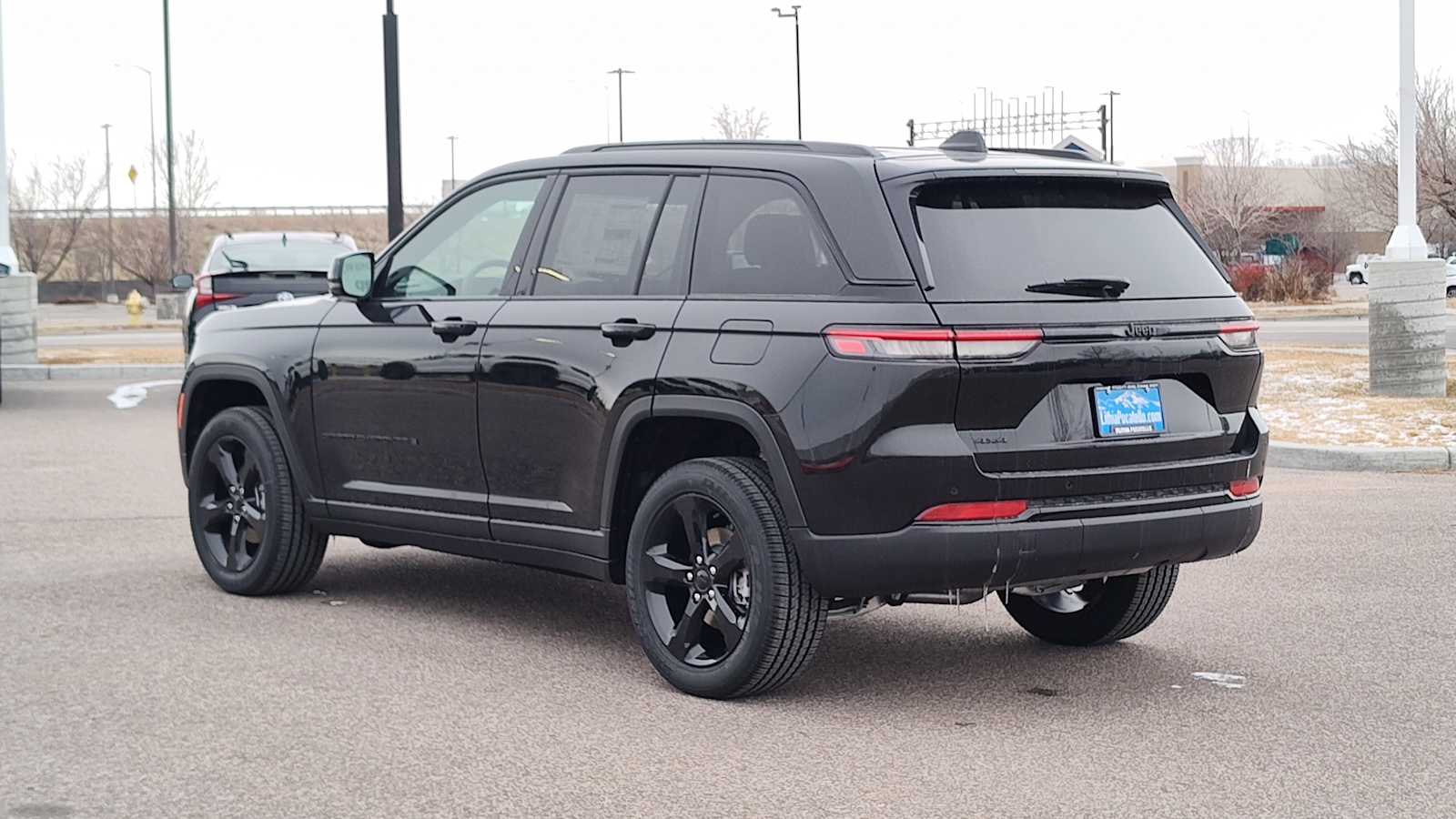 Thumbnail: 2025 Jeep Grand Cherokee - 4