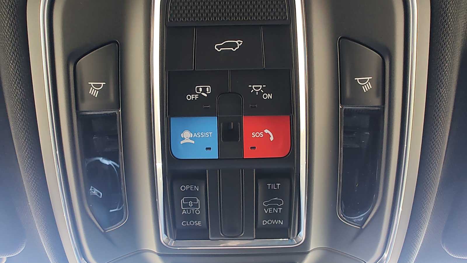 Thumbnail: 2026 Jeep Grand Cherokee - 22