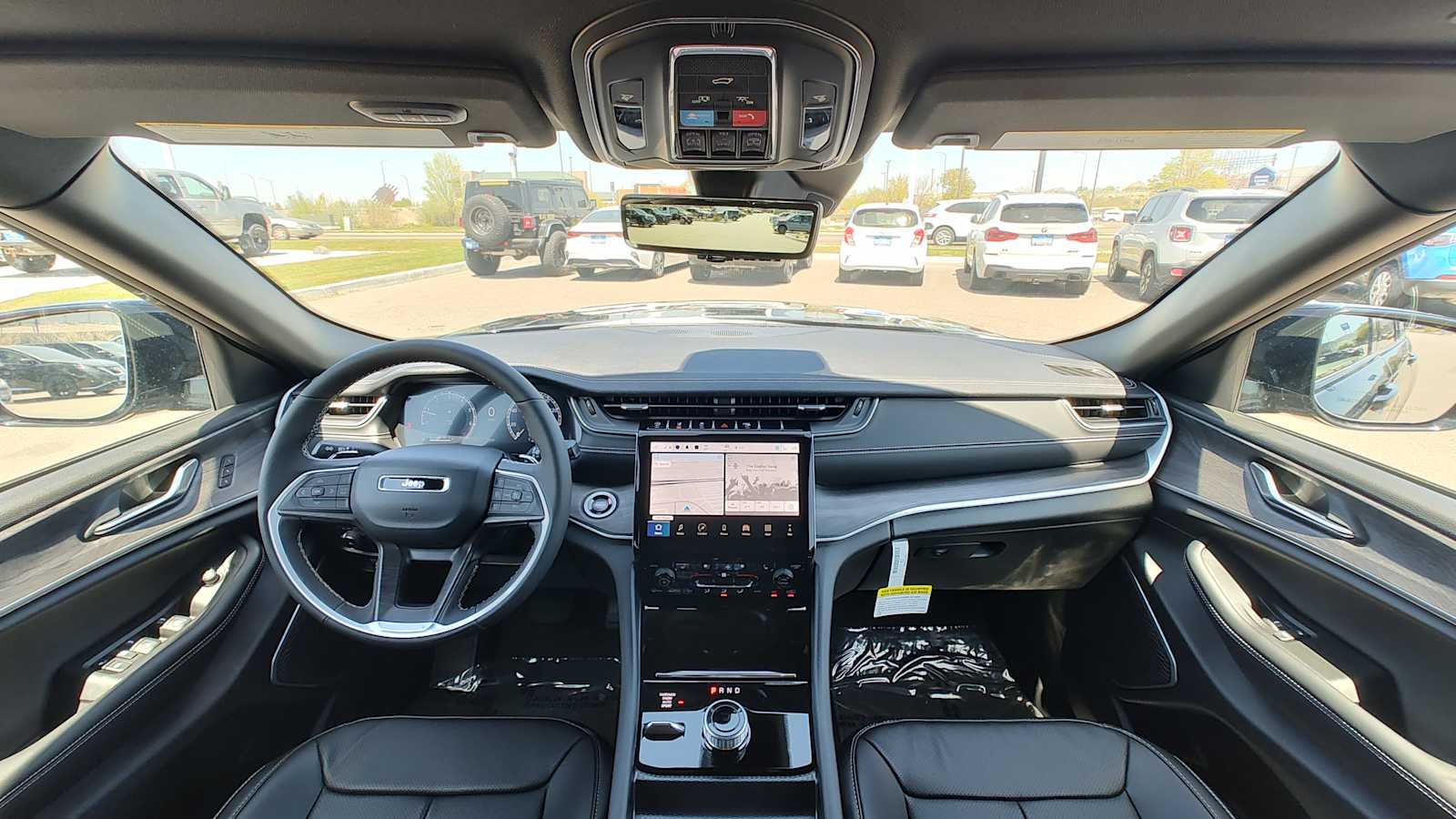 Thumbnail: 2025 Jeep Grand Cherokee - 10