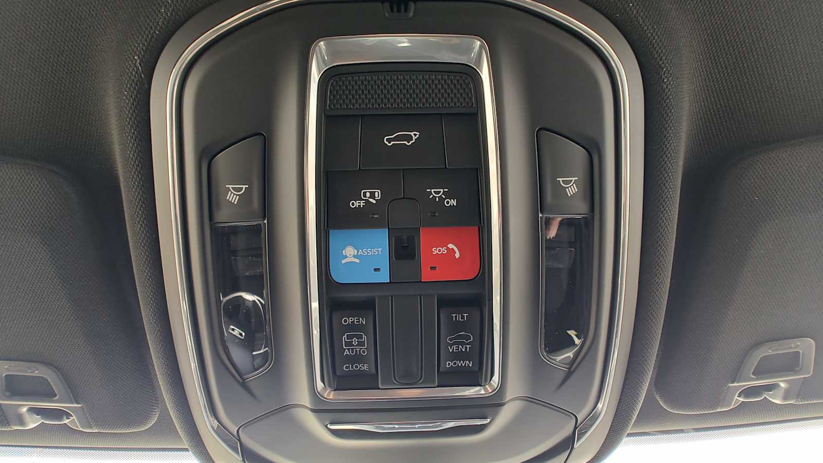 Thumbnail: 2025 Jeep Grand Cherokee - 22