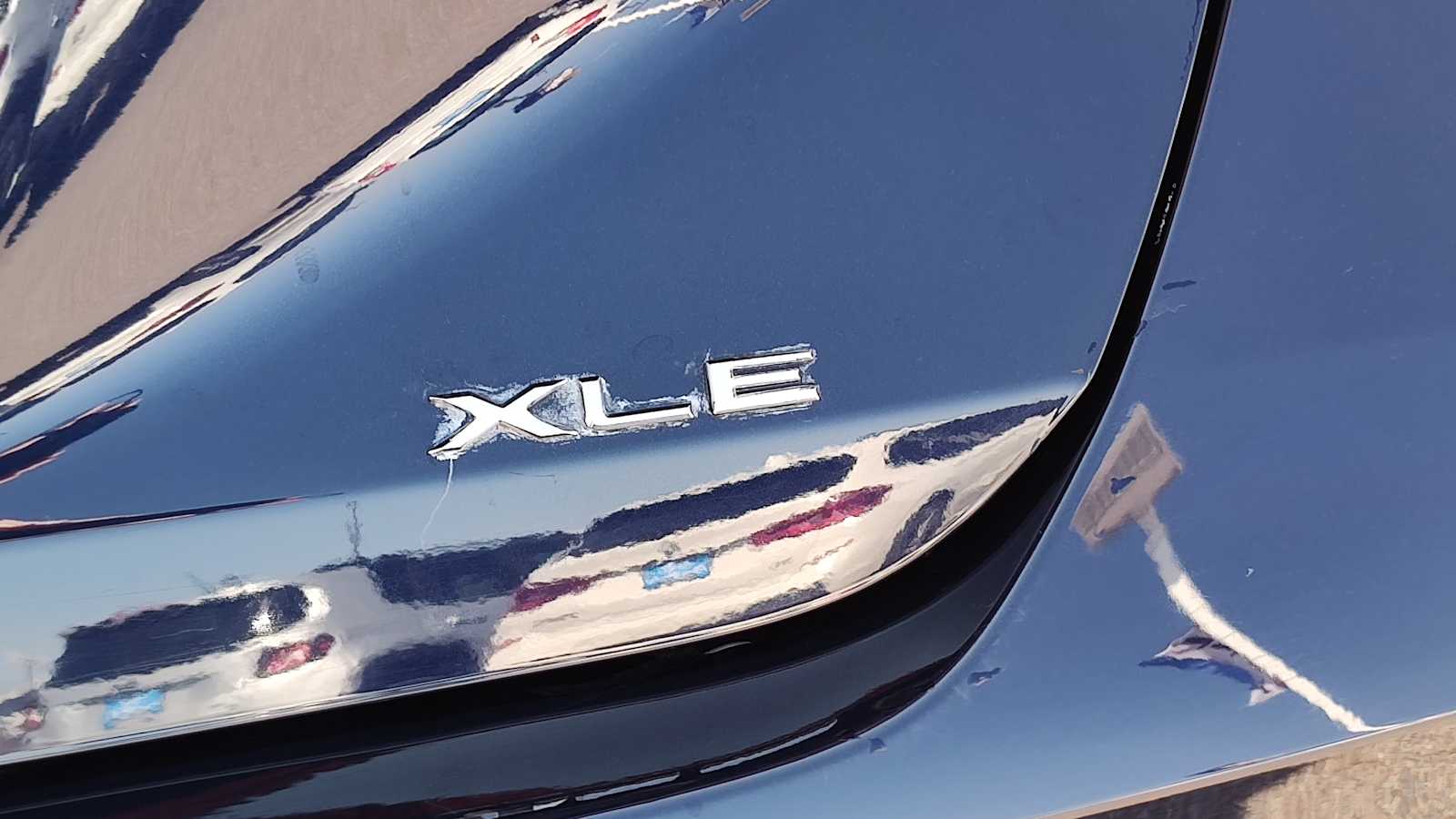 Thumbnail: 2022 Toyota Avalon - 23