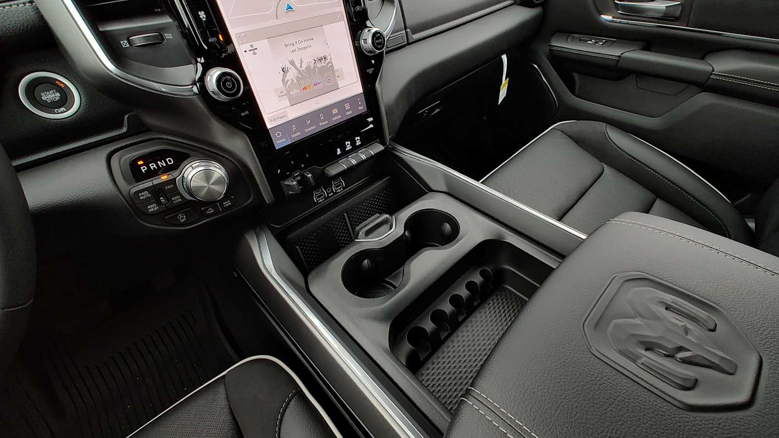 Thumbnail: 2026 RAM 1500 - 17