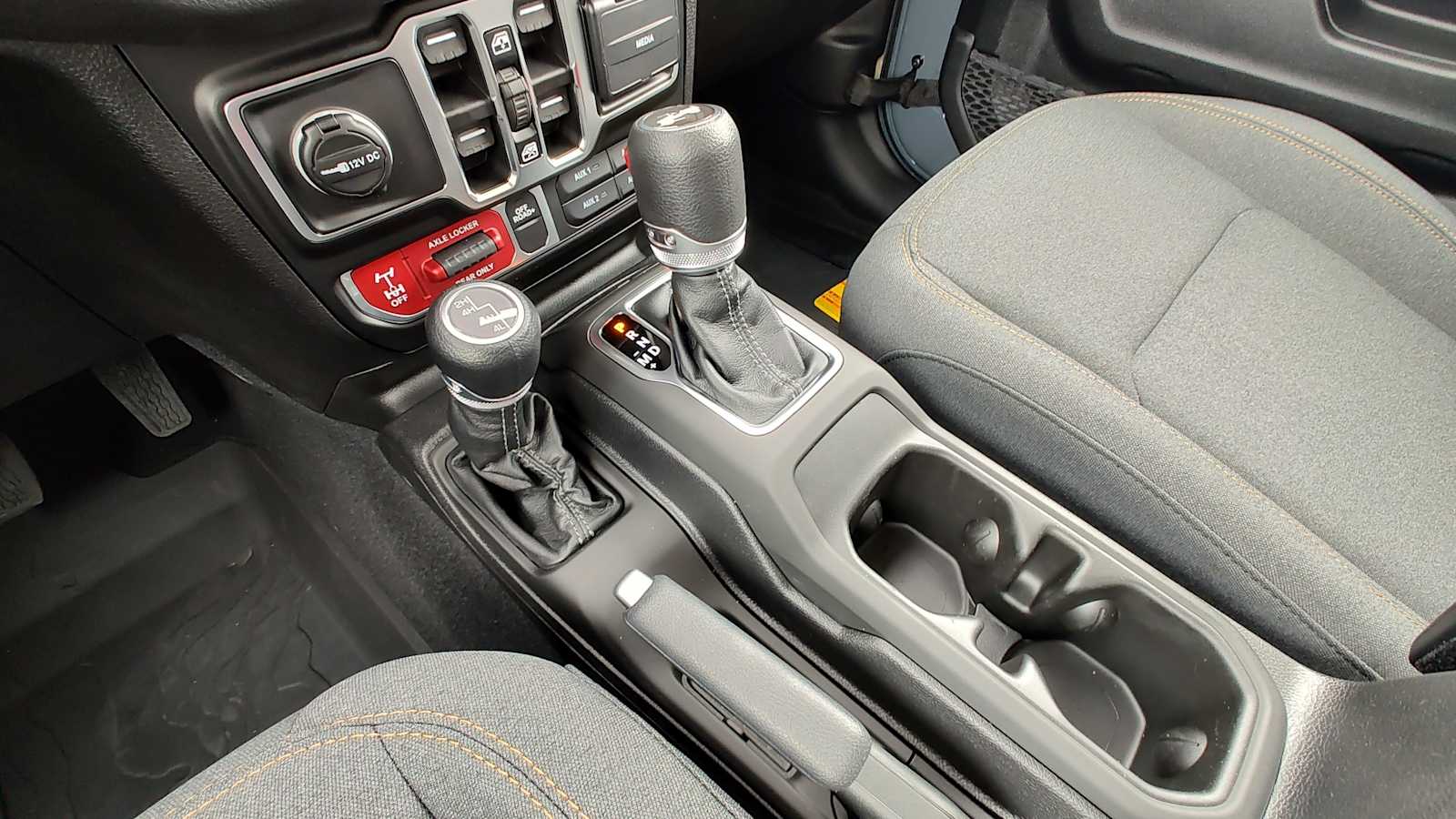 Thumbnail: 2026 Jeep Wrangler - 17