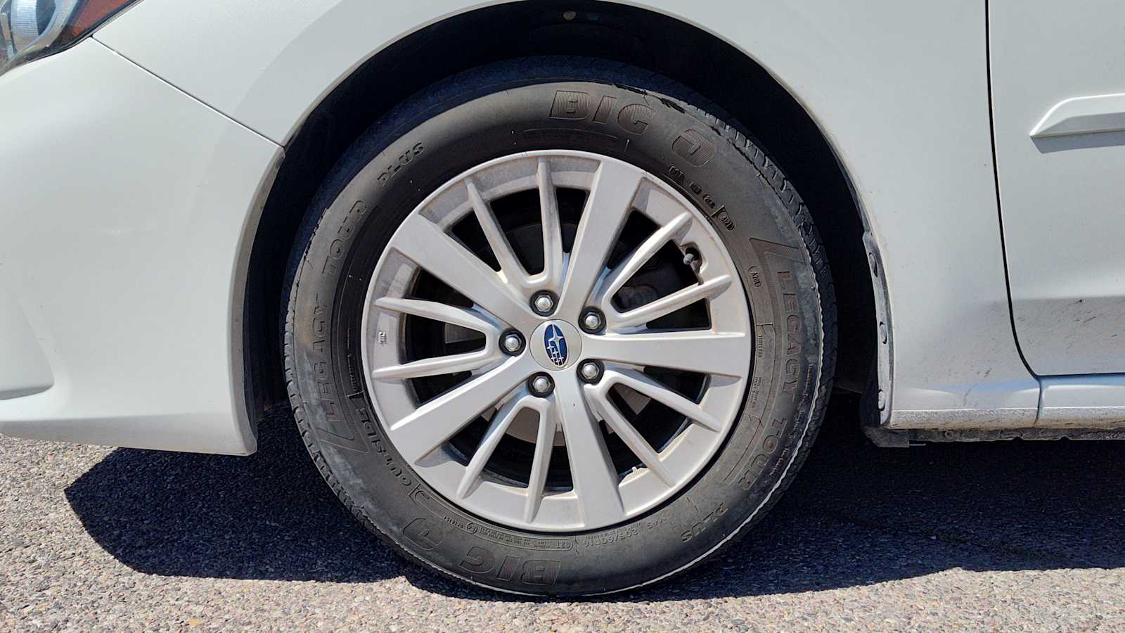 Thumbnail: 2017 Subaru Impreza - 3