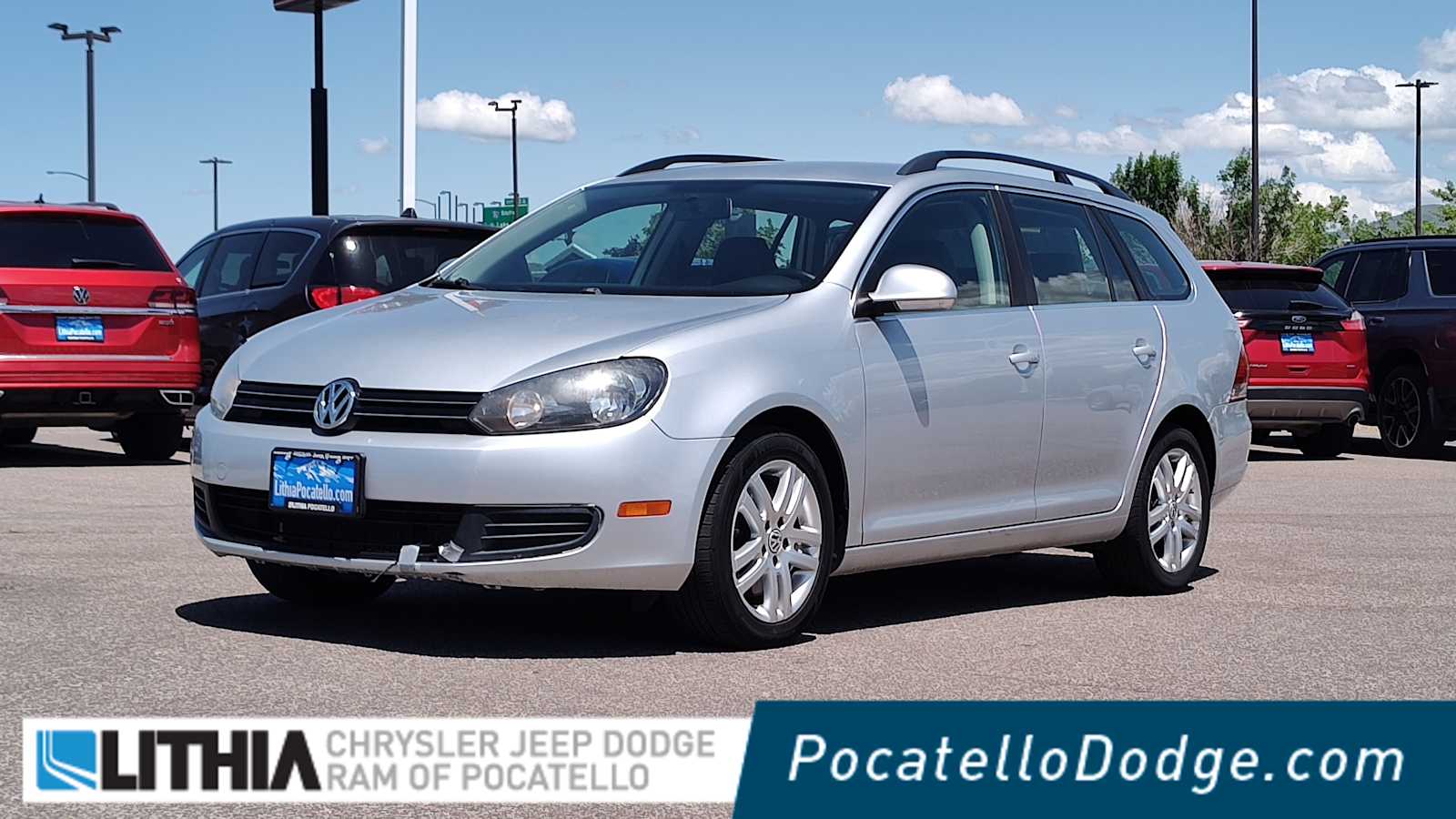 2011 Volkswagen Jetta Sportwagen TDI S Hero Image