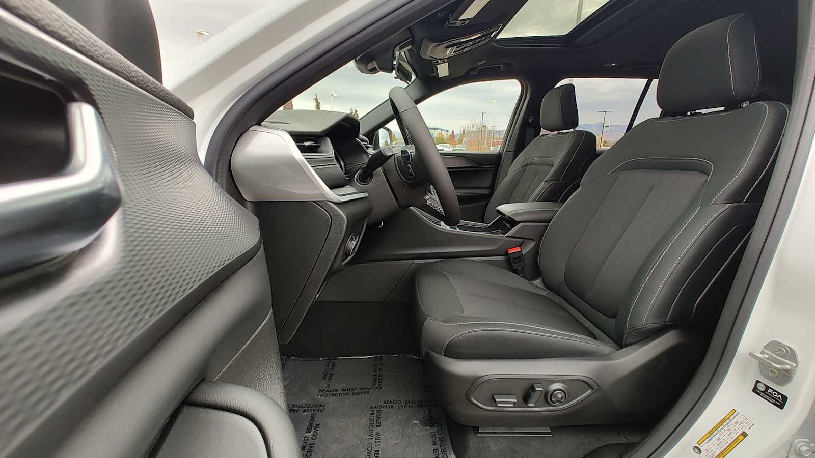 Thumbnail: 2025 Jeep Grand Cherokee - 11