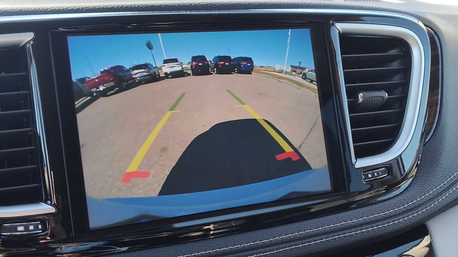 Thumbnail: 2024 Chrysler Pacifica - 22