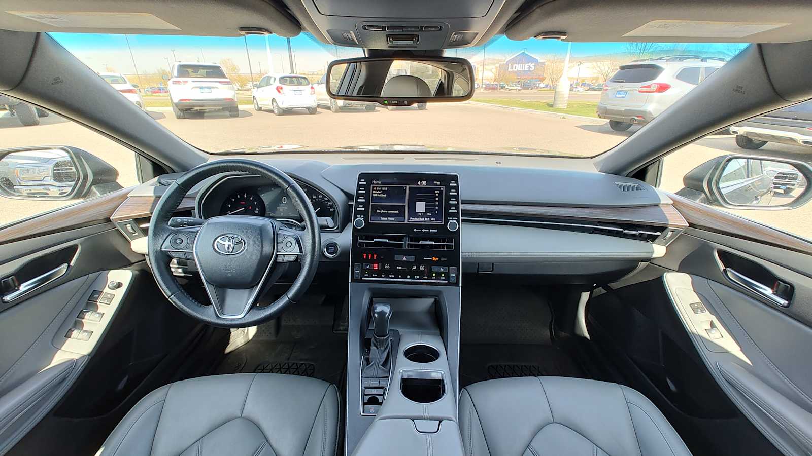 Thumbnail: 2022 Toyota Avalon - 10