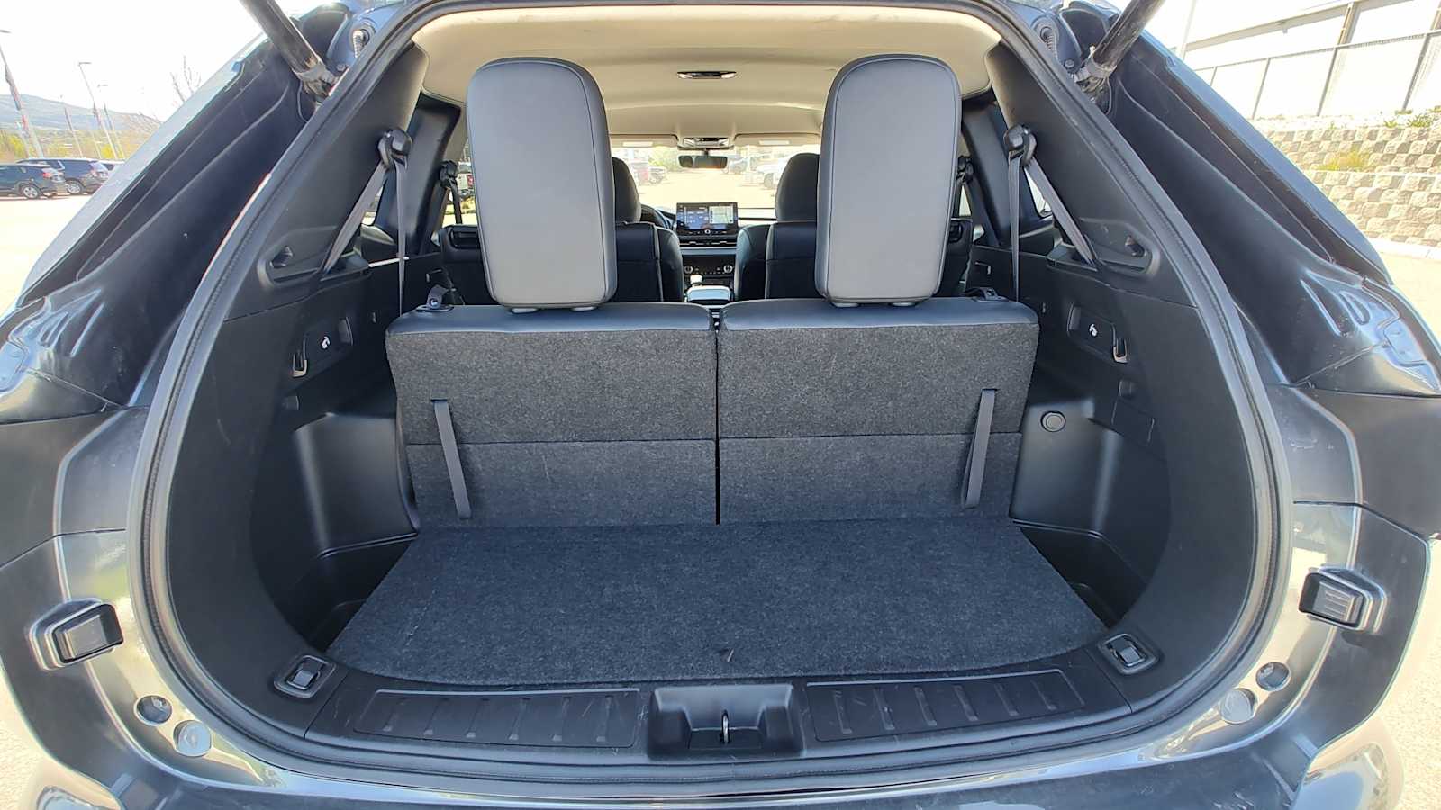 Thumbnail: 2025 Mitsubishi Outlander - 19